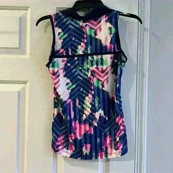 Slazenger Women's XS Sleeveless Golf Polo Multicolor Geometric Design - Picture 6 of 7